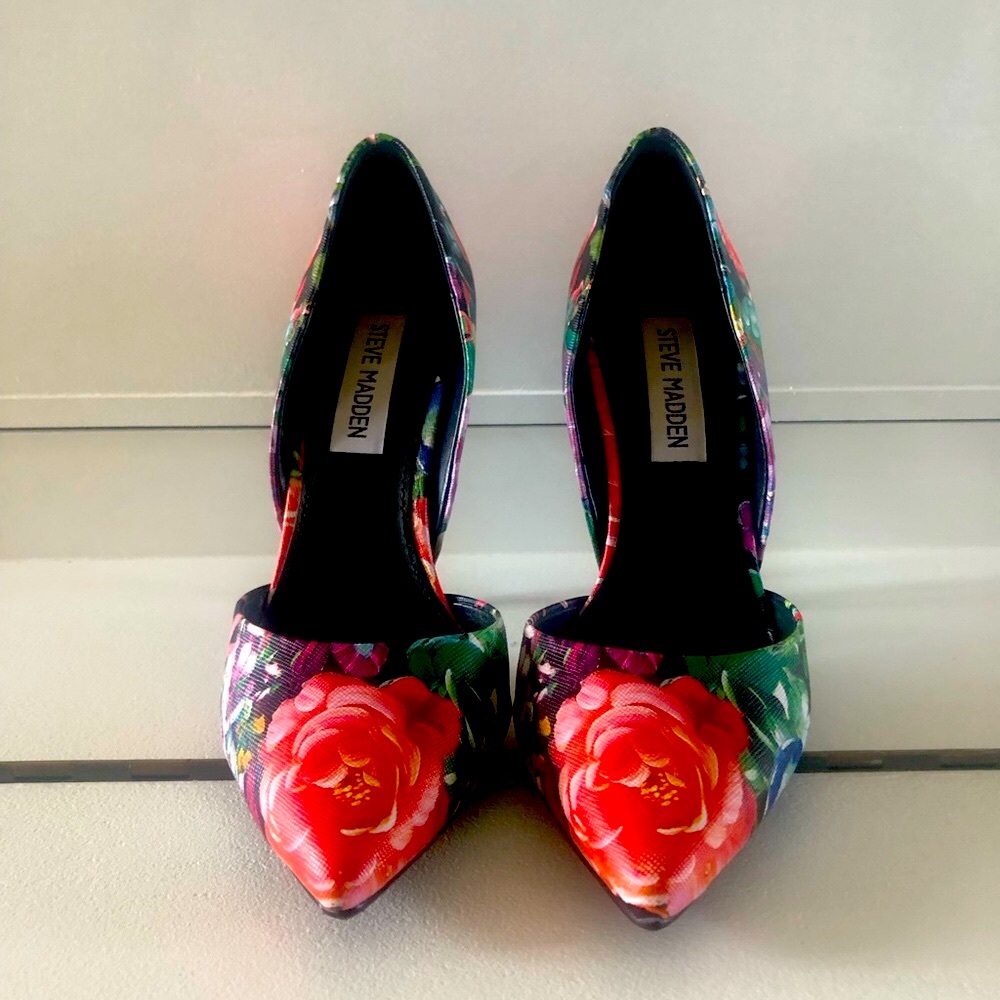 SteveMadden, Size 6, Multi-Colored Heels